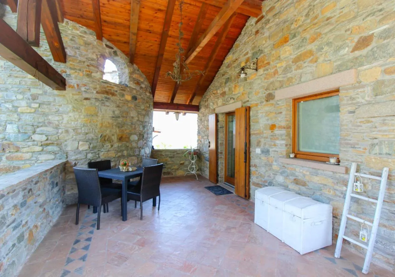 Residenza Castellum Apartment Stazzona