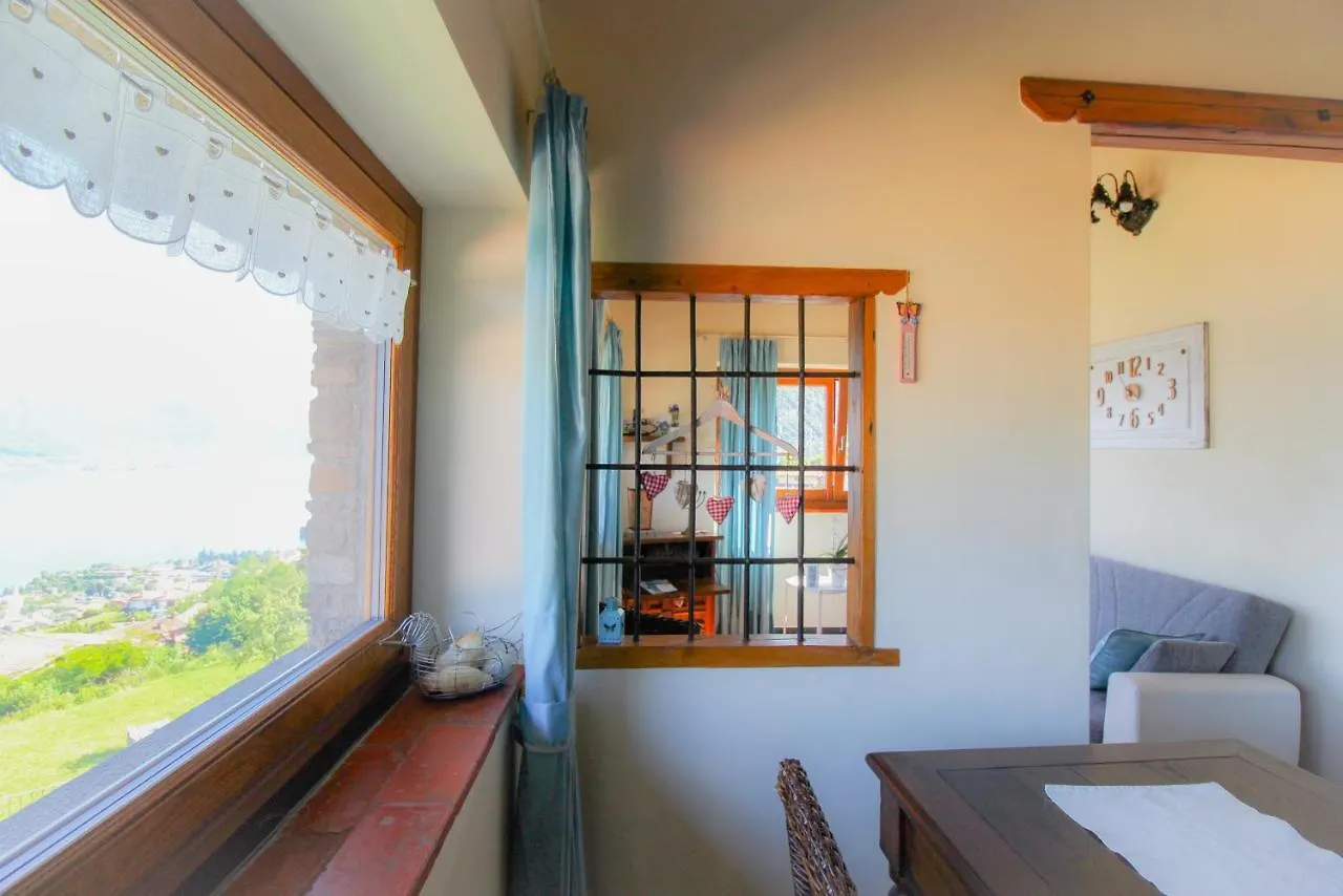 Residenza Castellum Apartment Stazzona