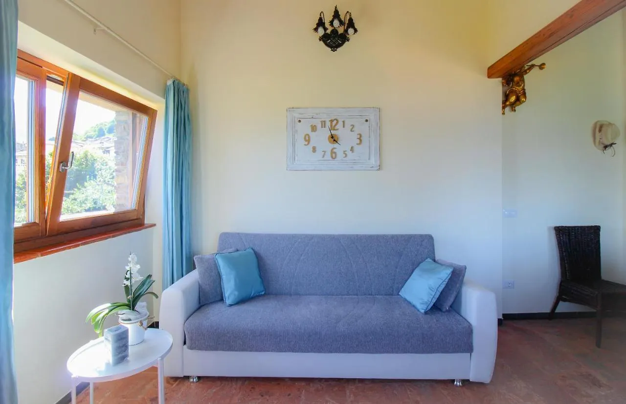 Residenza Castellum Apartment Stazzona